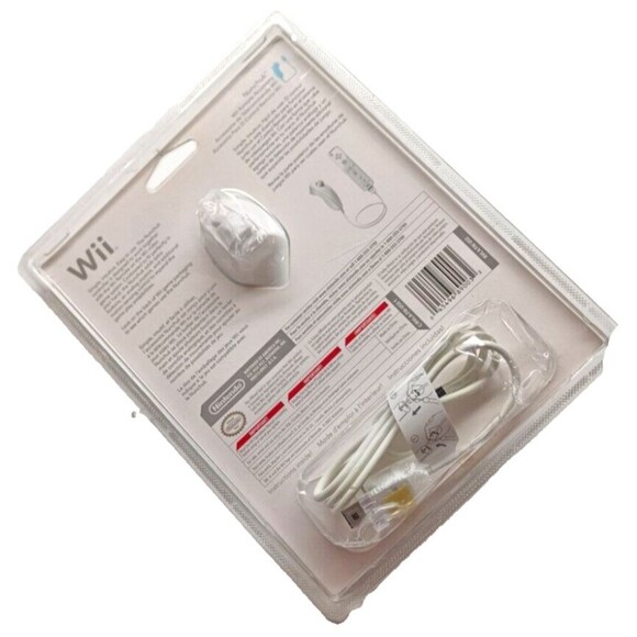 🔥New Sealed🔥 Authentic Original Nintendo Wii Remote Nunchuck Controller OEM - Picture 4 of 5